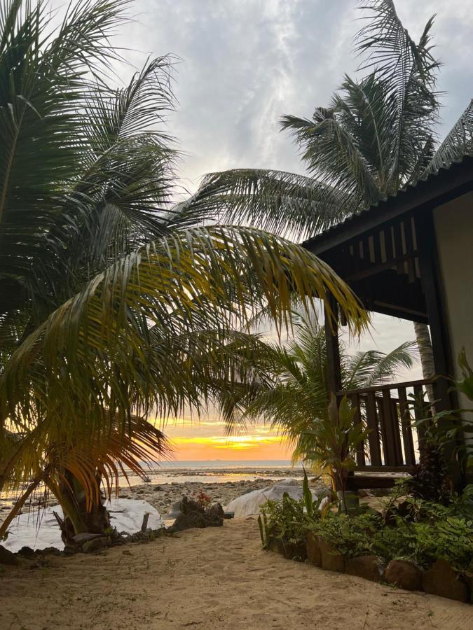 Beach House Kampung Genting Ngoại thất bức ảnh