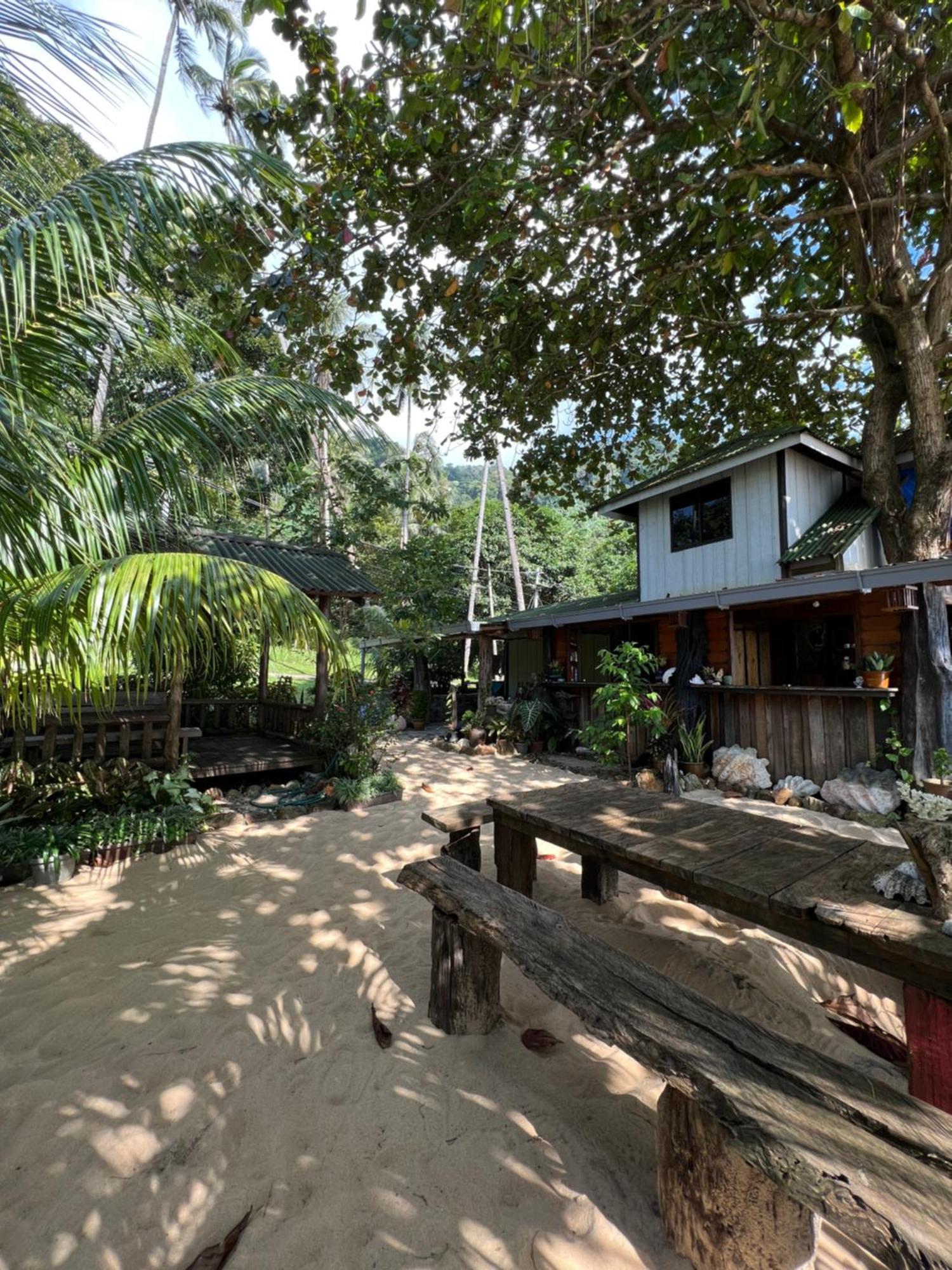 Beach House Kampung Genting Ngoại thất bức ảnh