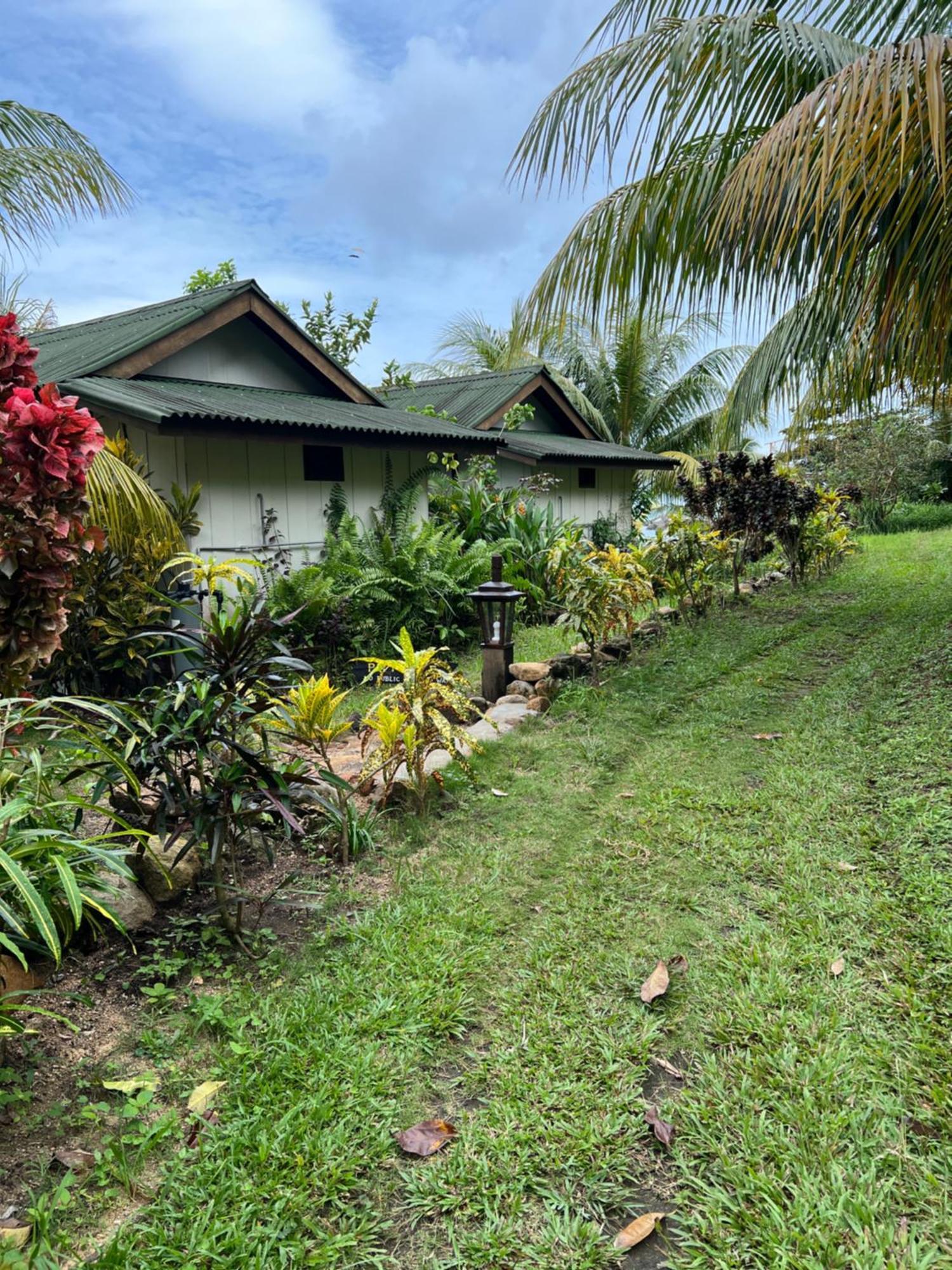Beach House Kampung Genting Ngoại thất bức ảnh